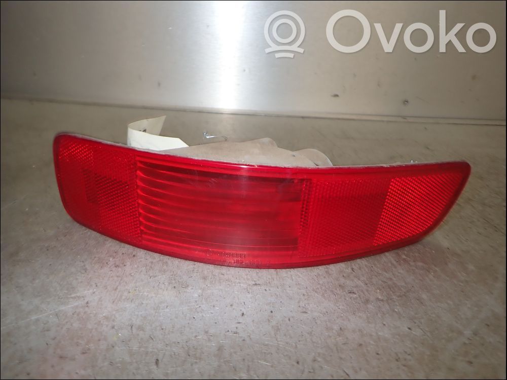 Citroen C-Crosser Takaluukun takavalot 