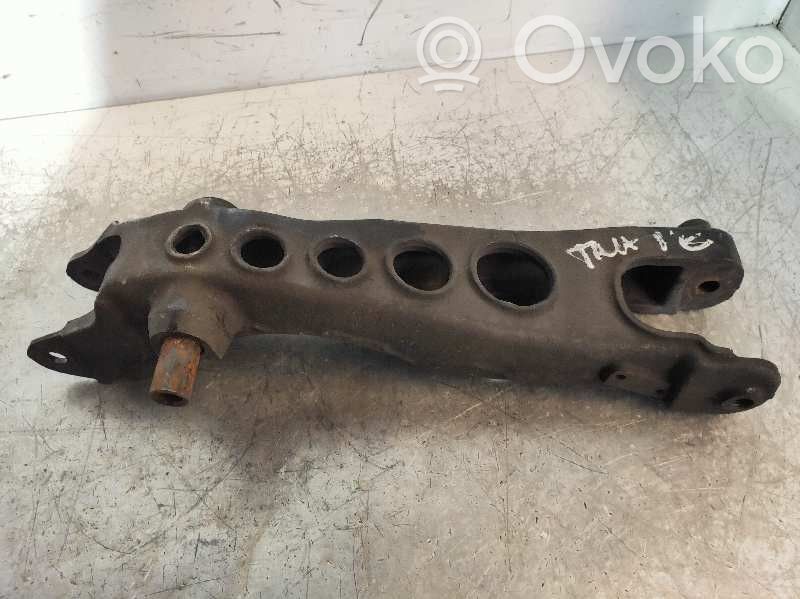 Volvo XC70 Rear control arm 