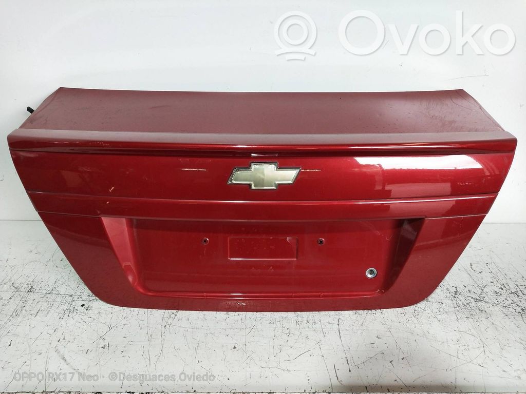 Parcel shelf