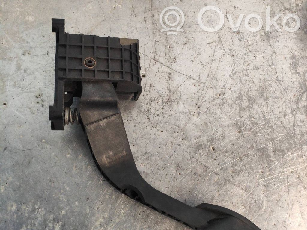 Acceleration sensor   C497