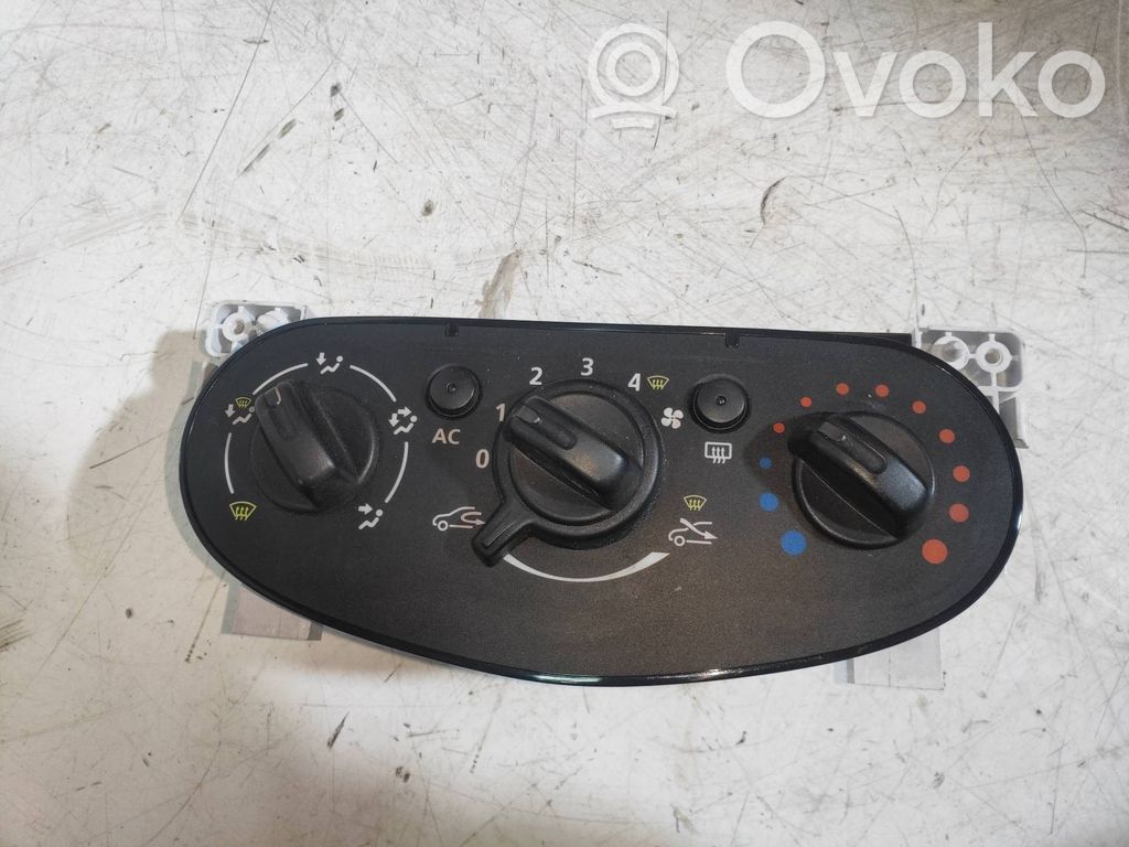 Dacia Duster Modul unitate control aer condiționat 