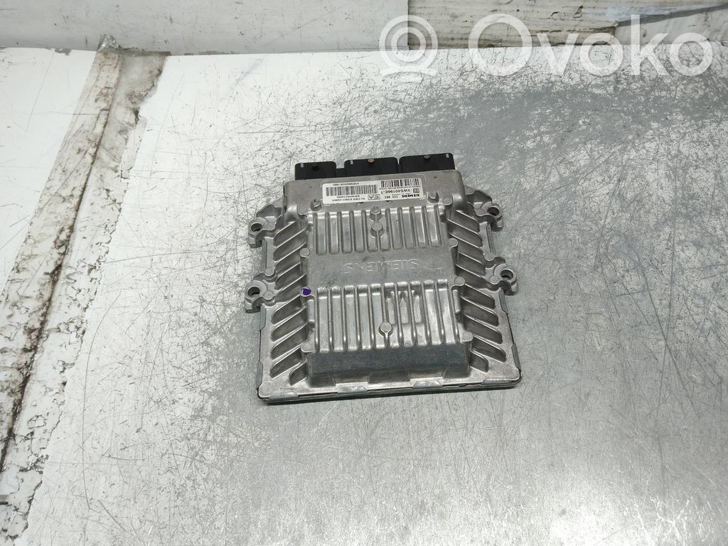 Peugeot 407 Engine control unit/module 