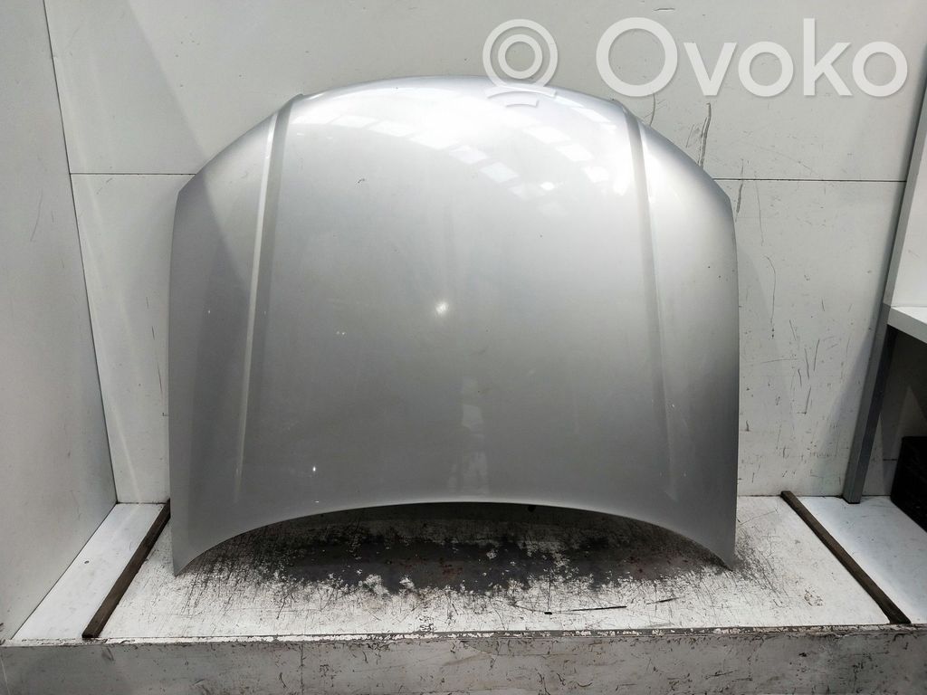 Couvercle, capot moteur