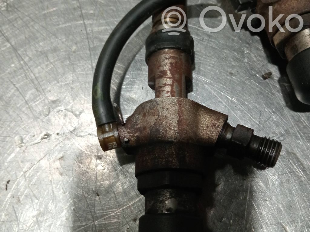 Inyector de combustible   965530488
