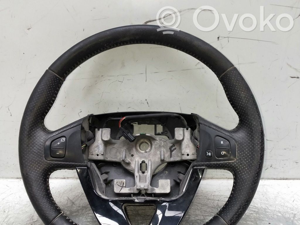 Volante   484005406R