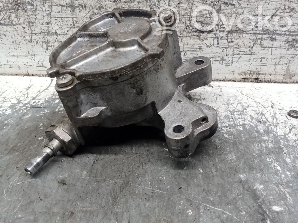 Volvo S40, V40 Bomba de vacío 