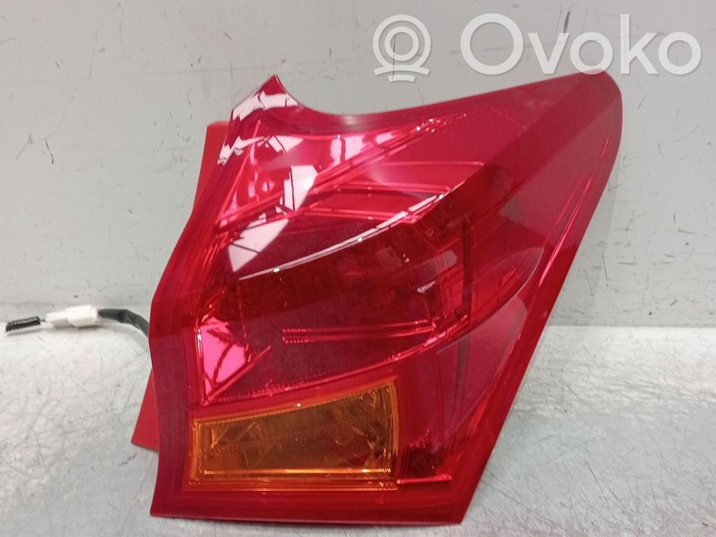 Rear/tail lights