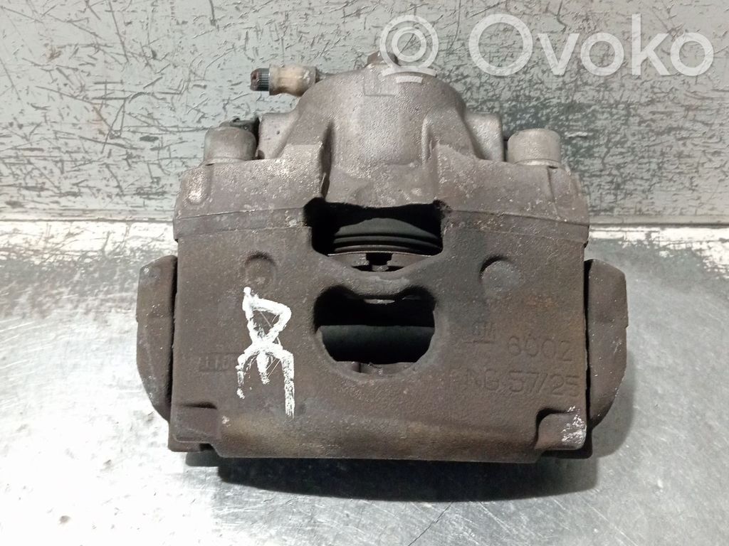 Opel Vectra B Priekšējais suports 