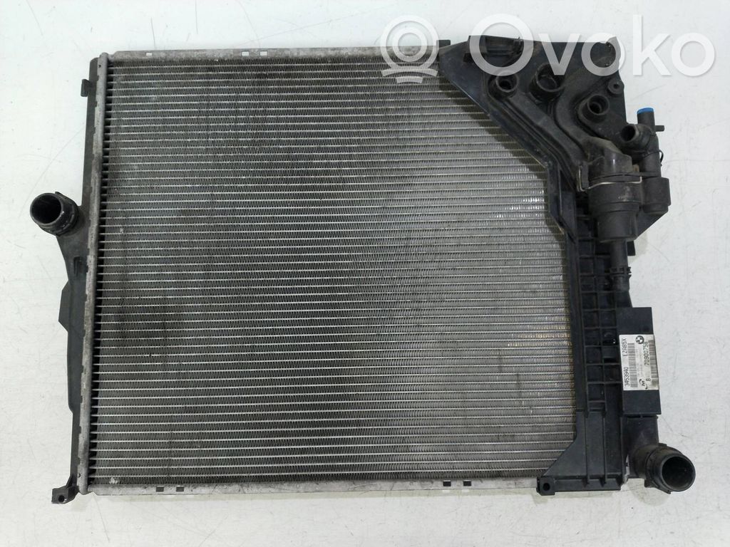 BMW X3 E83 Coolant radiator 