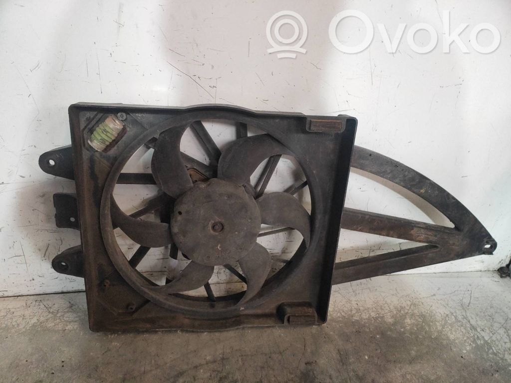 Fiat Panda II Elektryczny wentylator chłodnicy 