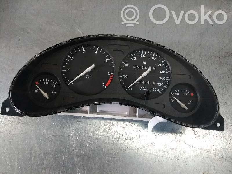 Opel Corsa B Speedometer (instrument cluster) 