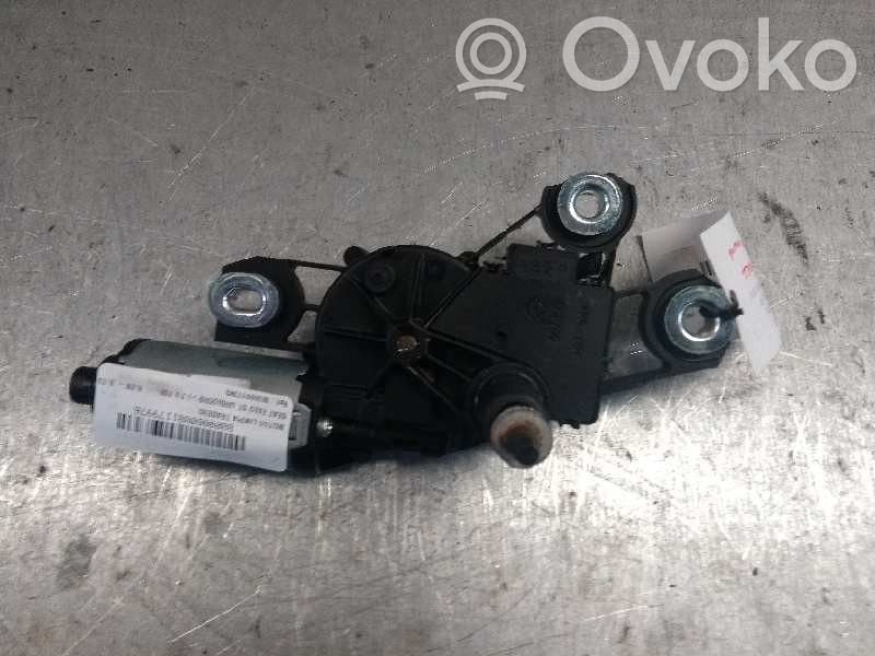 Seat Exeo (3R) Silniczek wycieraczki szyby tylnej 