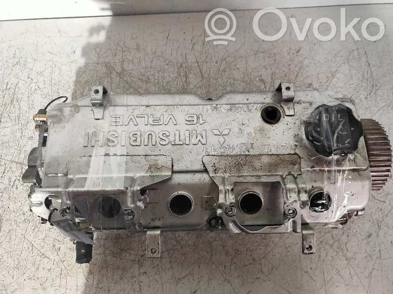 Mitsubishi Lancer Engine head 