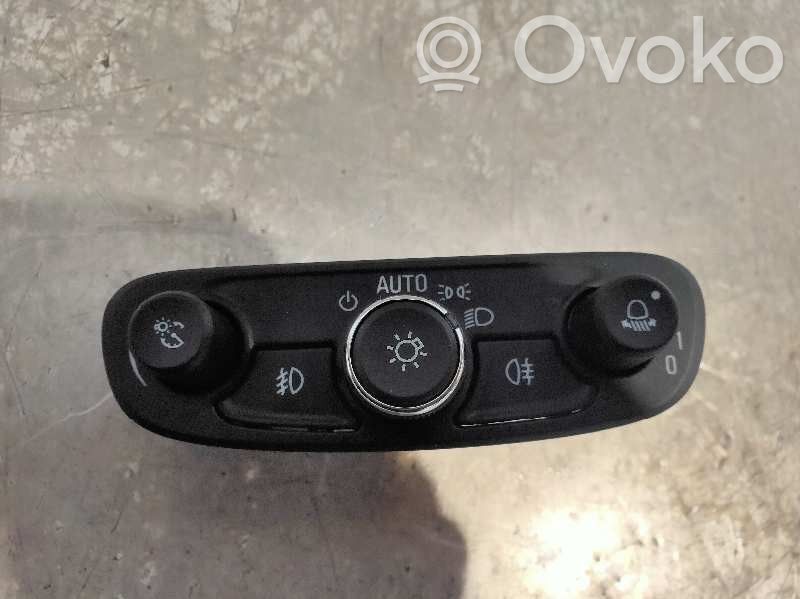 Panel lighting control switch   42550413,F5A022C