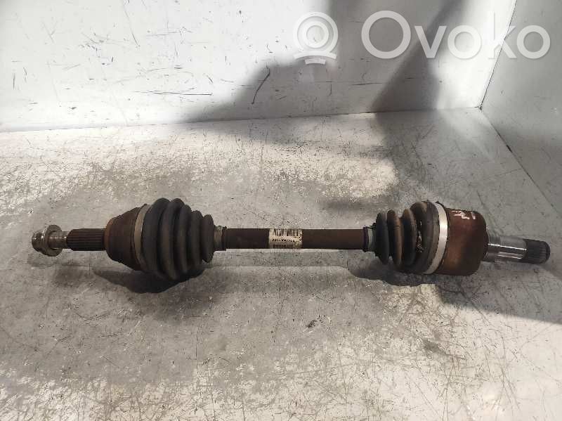 Półoś przednia   8V513B437DB,14G