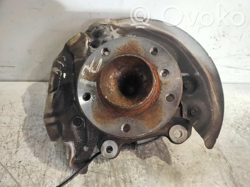 BMW 3 E90 E91 Front wheel hub spindle knuckle 