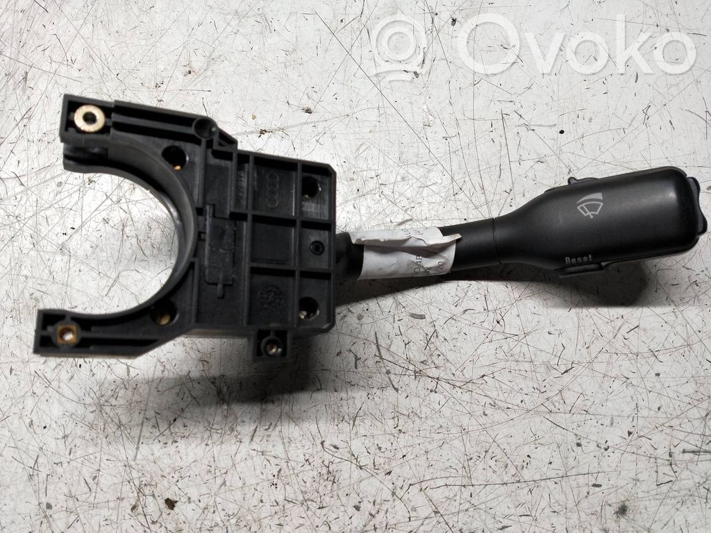 Audi A4 S4 B5 8D Palanca de control del limpiaparabrisas 