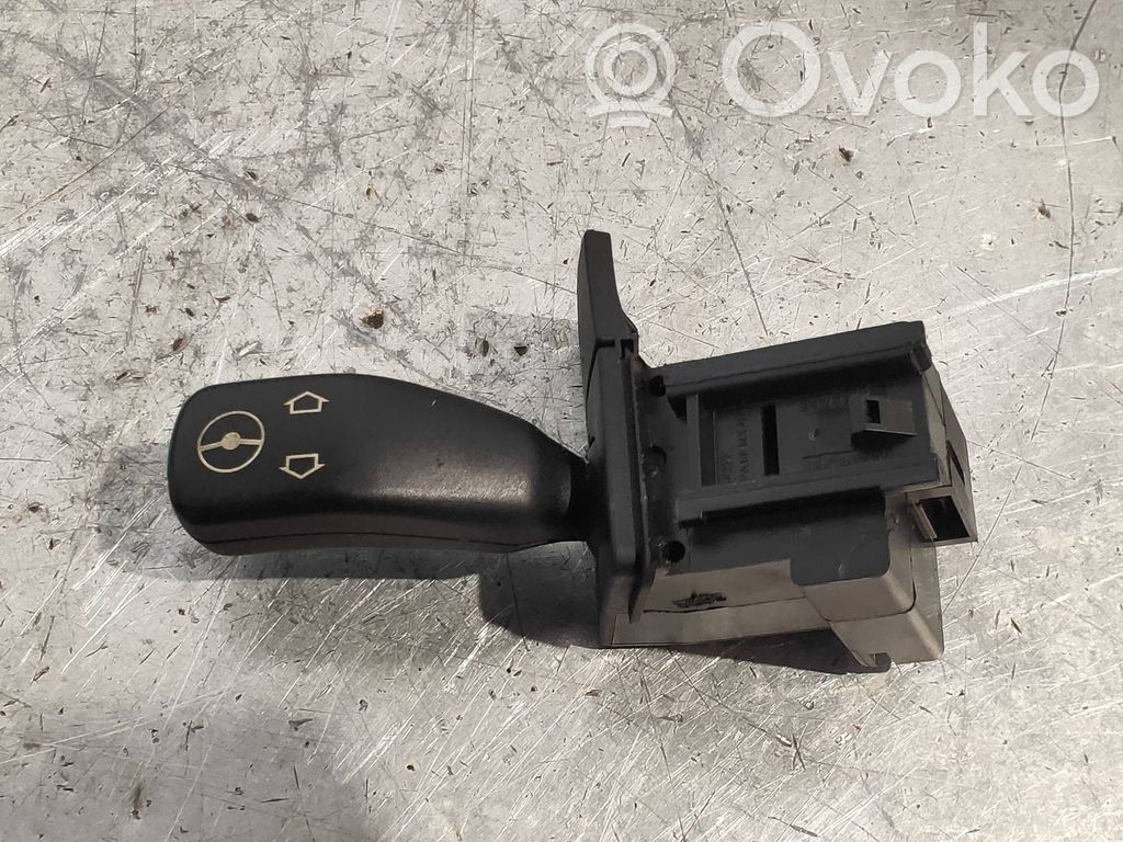 Other switches/knobs/shifts   8373901,01800000