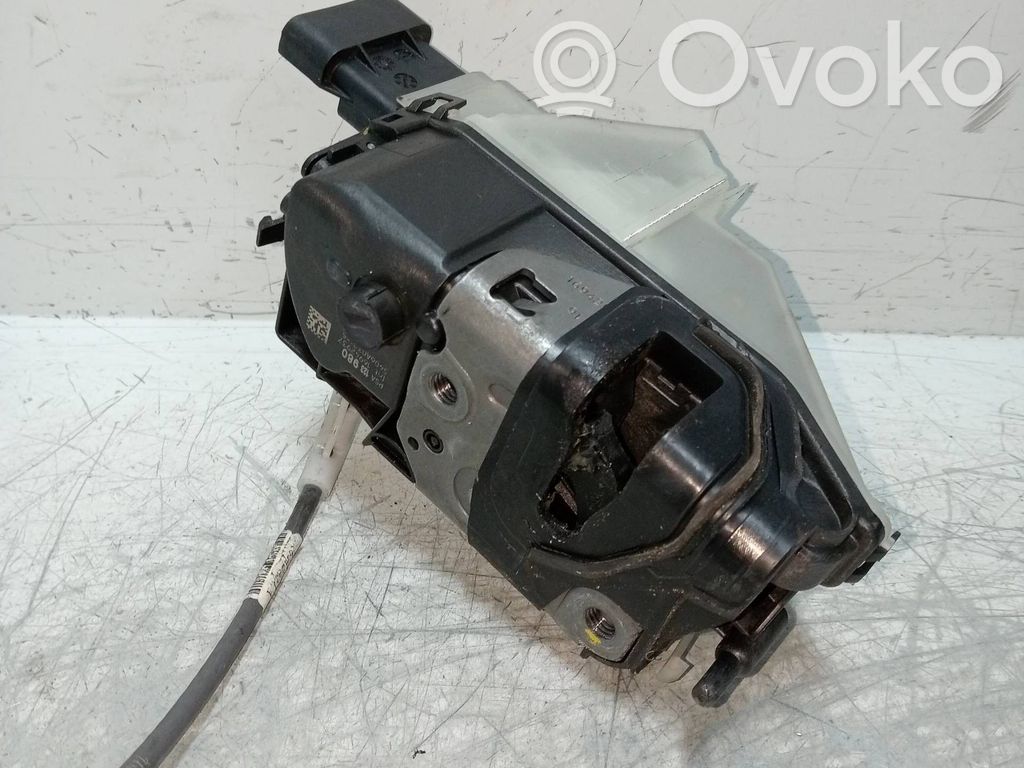 Bloķēt motoru   123980,16942937