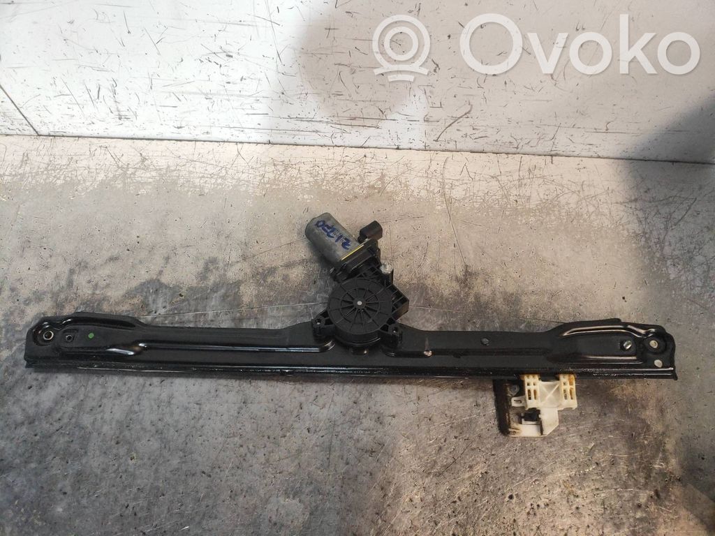 Iveco Daily 6th gen Alzacristalli manuale della portiera anteriore 