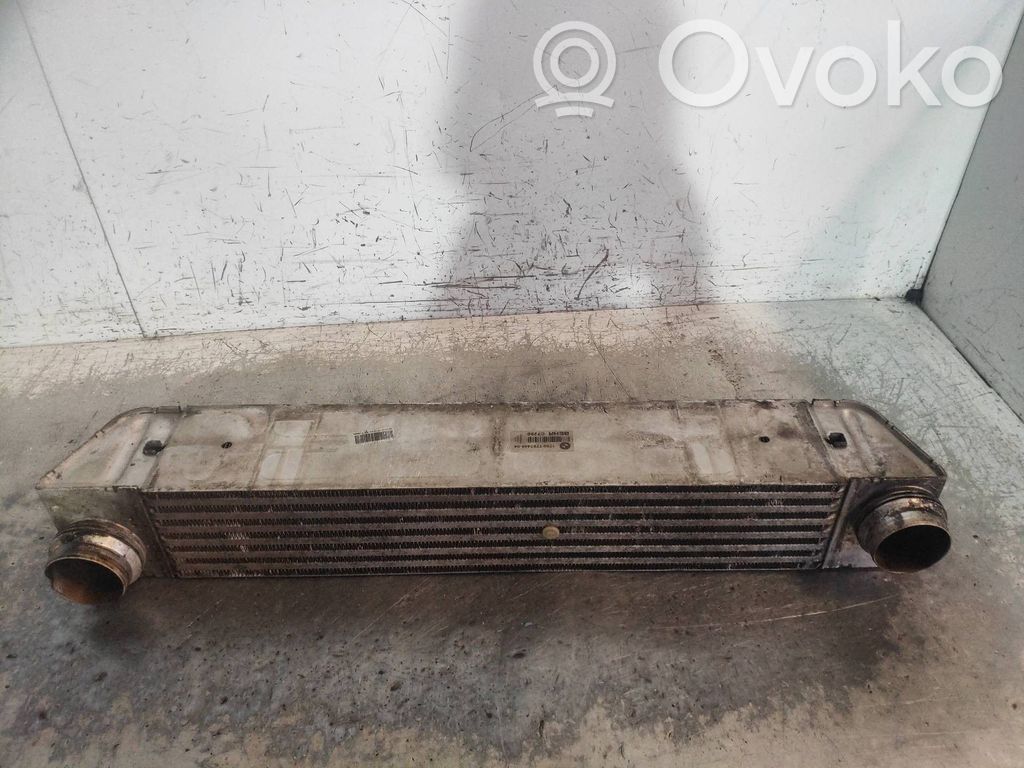 BMW 5 E60 E61 Interkūlerio radiatorius 