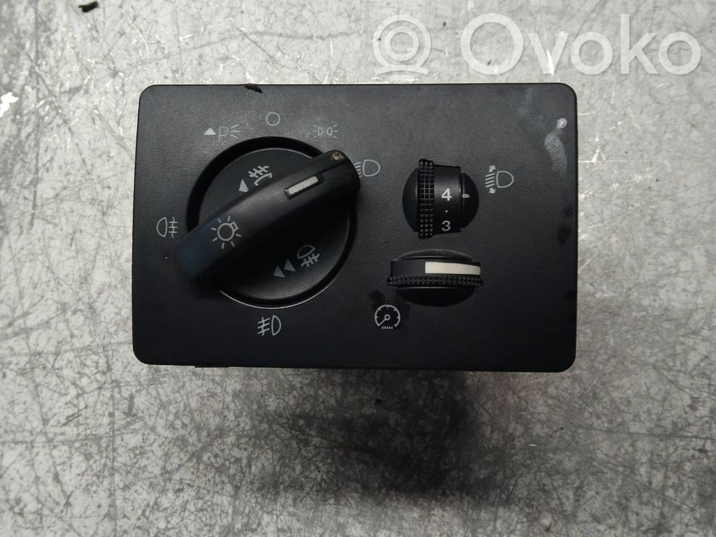 Ford Focus Panel lighting control switch 