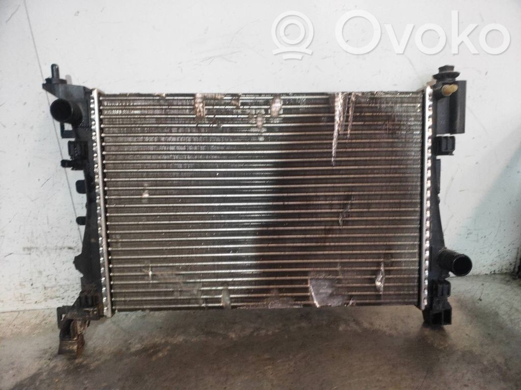 Opel Corsa D Aušinimo skysčio radiatorius 