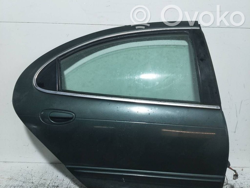 Rear door   4P