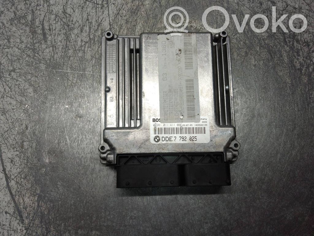 BMW 3 E46 Engine control unit/module 
