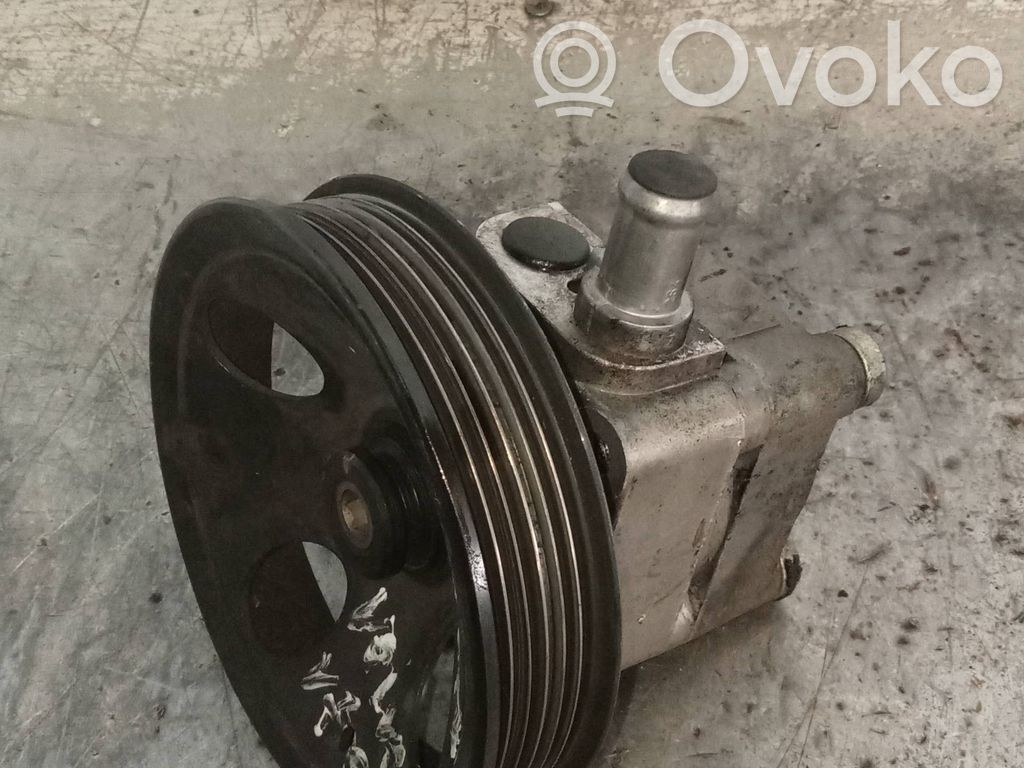 Volvo V70 Power steering pump 