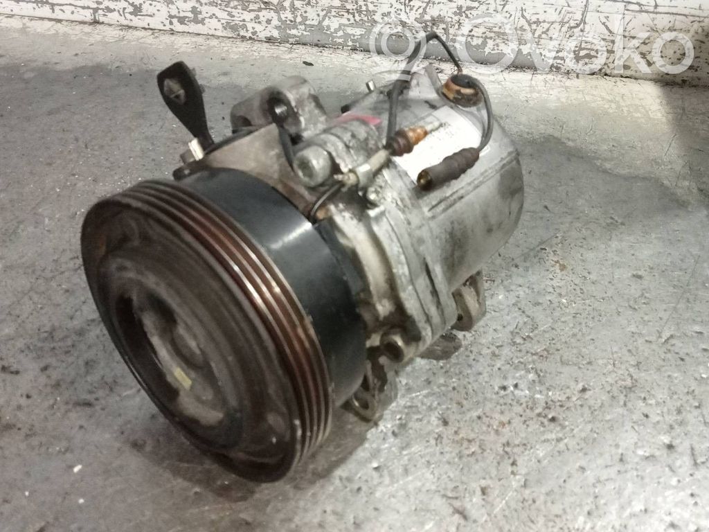 BMW 3 E30 Air conditioning (A/C) compressor (pump) 
