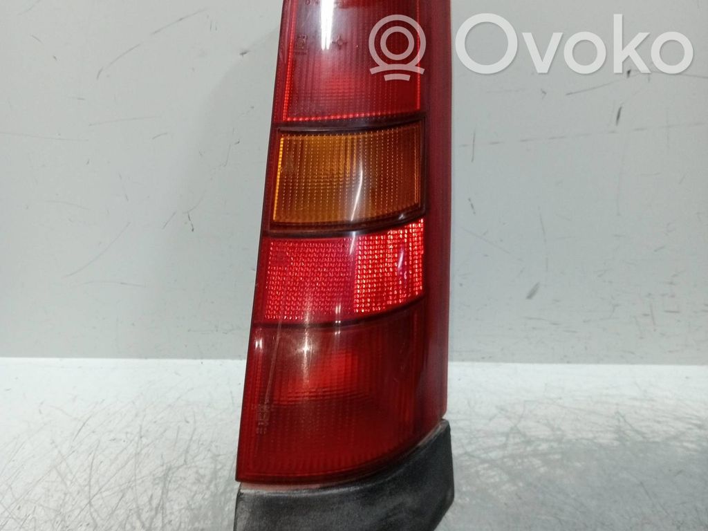 Rear/tail lights