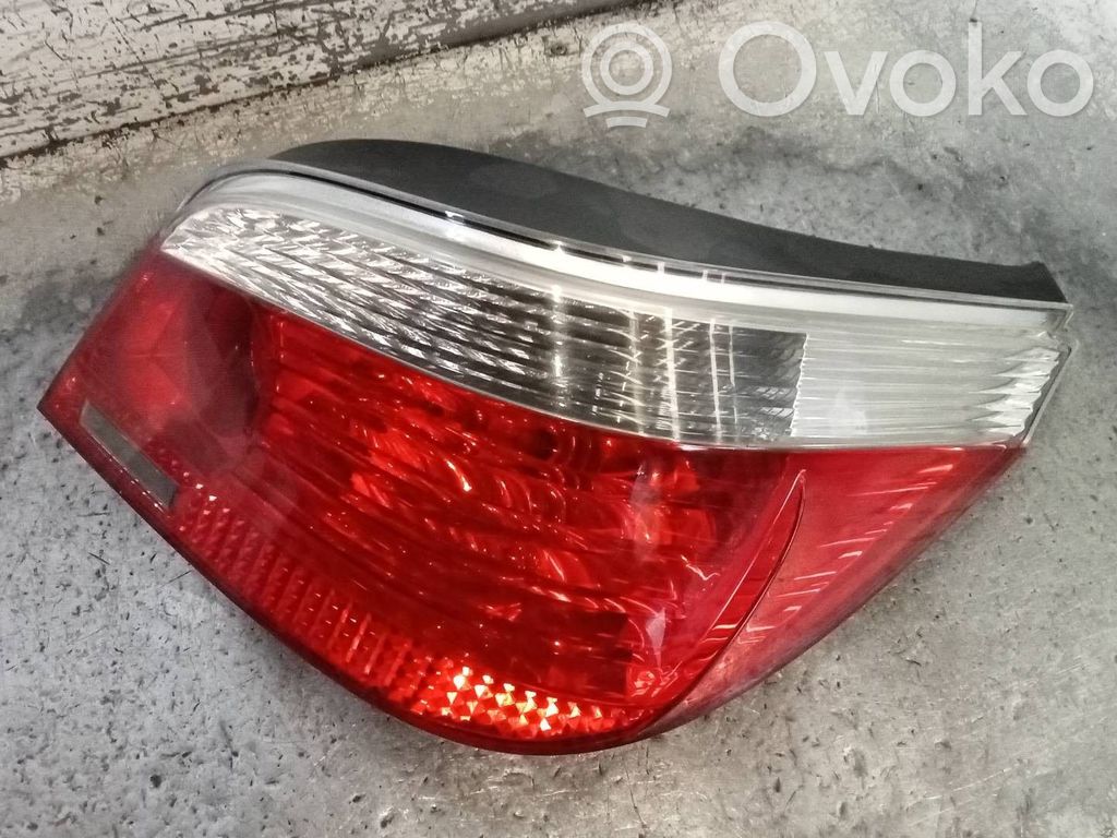 Rear/tail lights   7165738