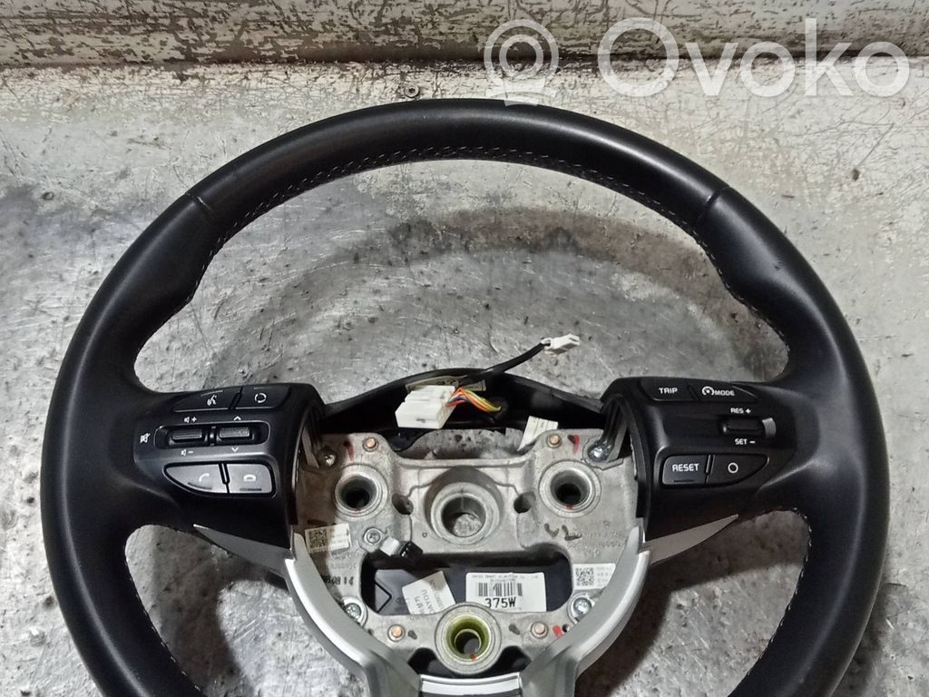 KIA Rio Lenkrad 