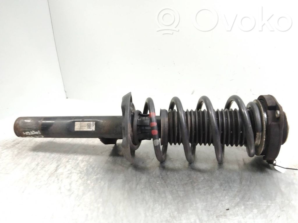 Skoda Octavia Mk1 (1U) Etuiskunvaimennin kierrejousella 