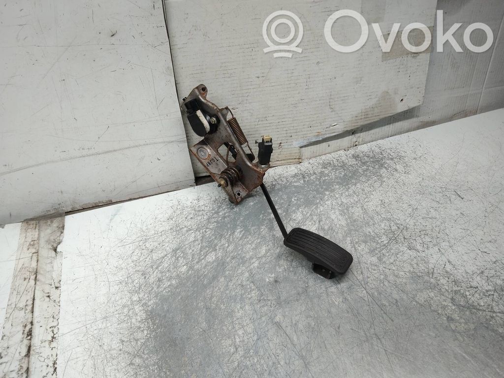 Acceleration sensor