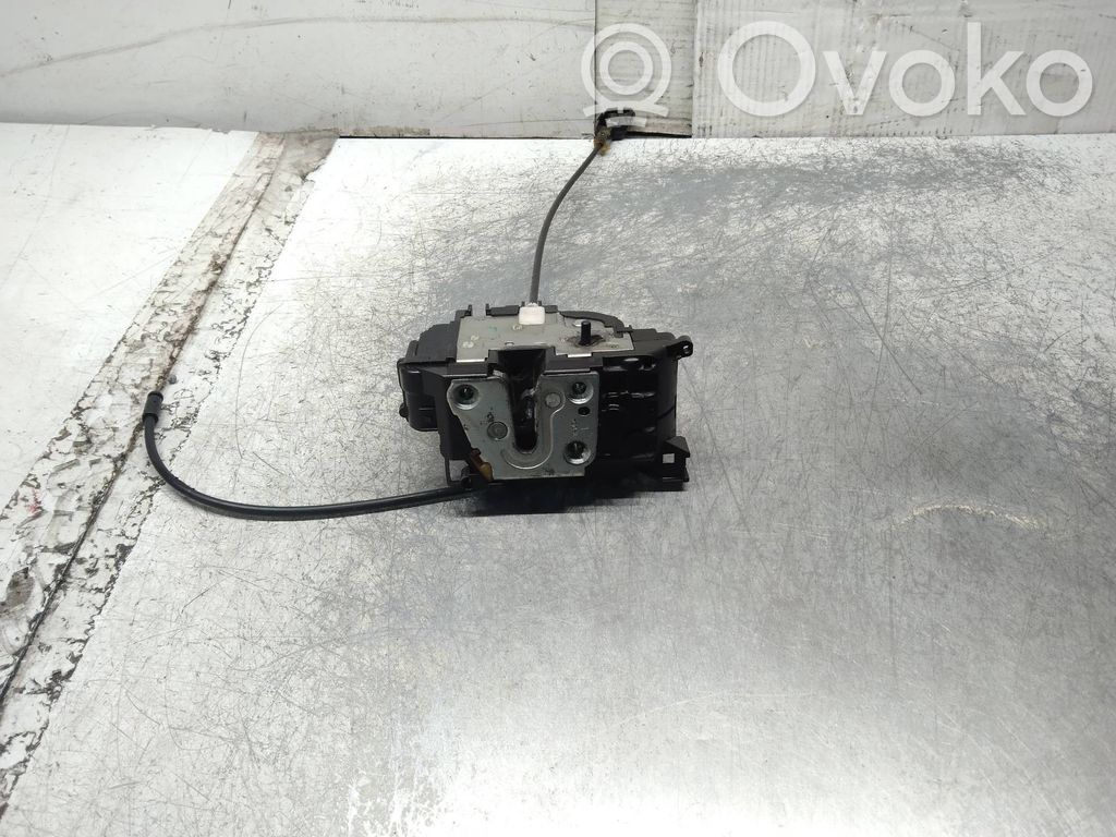 Motor de cierre de puerta trasera