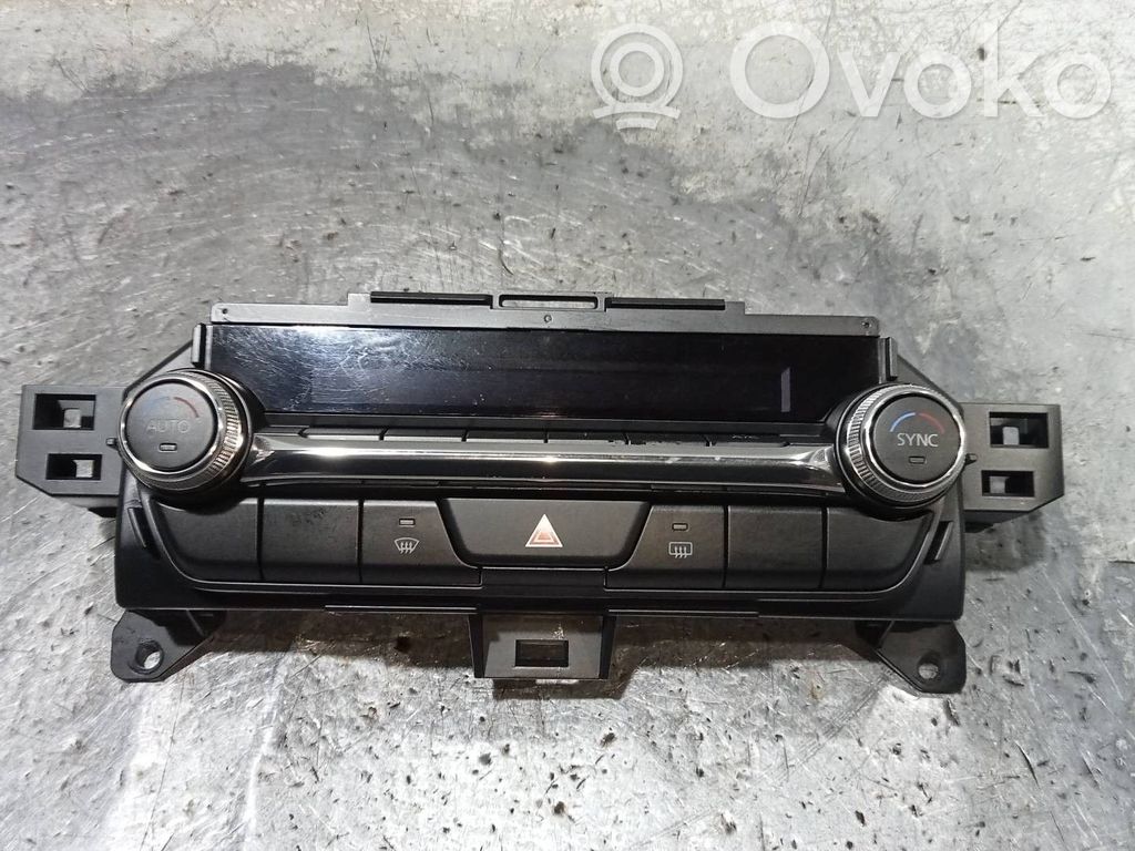 Mazda CX-30 Air conditioner control unit module 