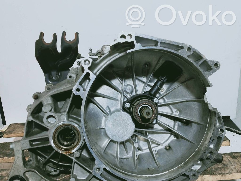Boîte de vitesses manuelle à 5 vitesses   4M5R7002VB,T1GD2141204134458,5V