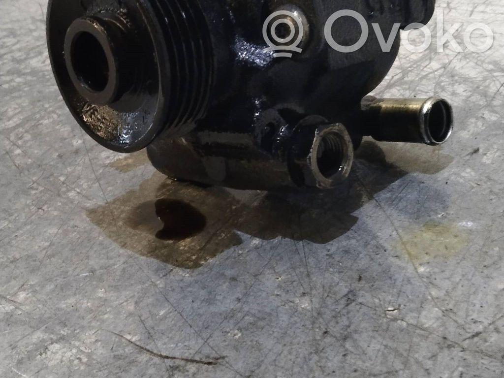 Ford Mondeo MK II Power steering pump 