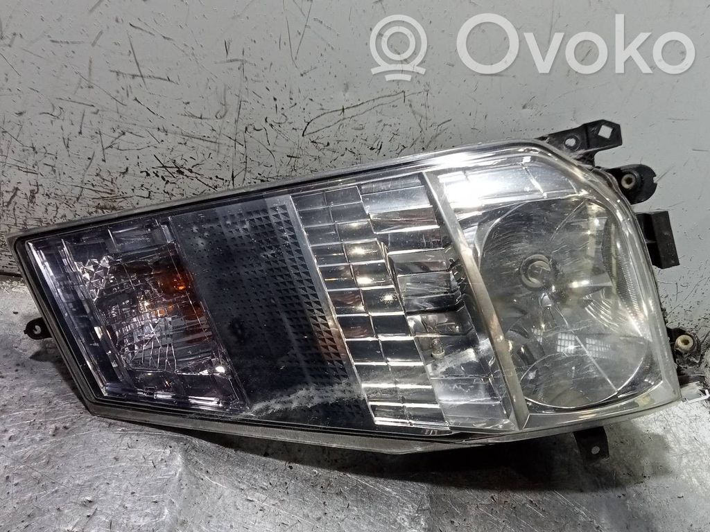 Renault Maxity Headlight/headlamp 