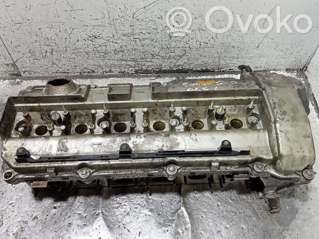 BMW 5 E34 Engine head 