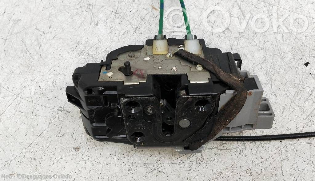 Motor de cierre de puerta trasera