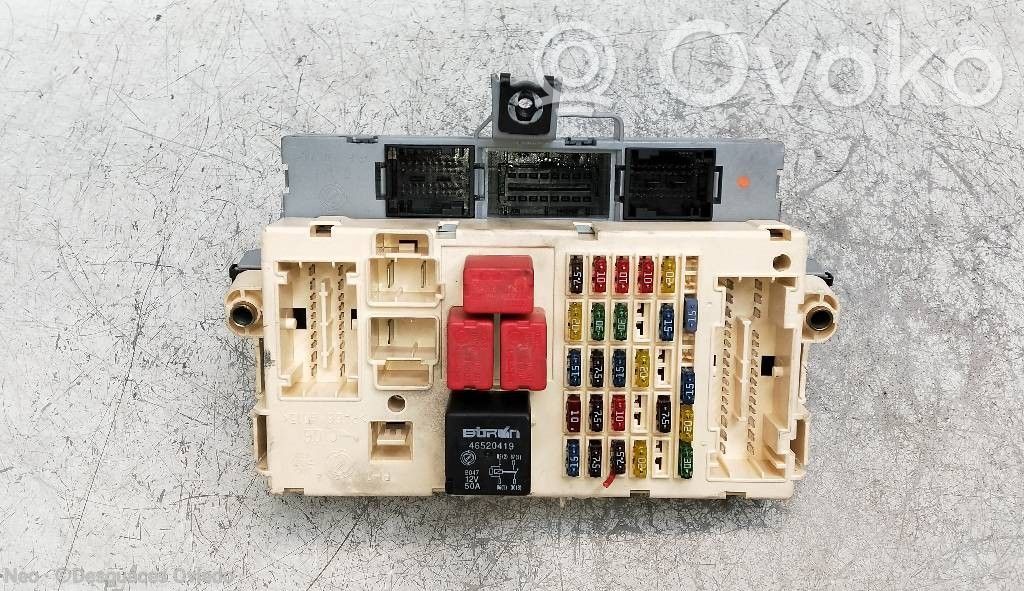 Fiat Stilo Unidad de control del BSM 