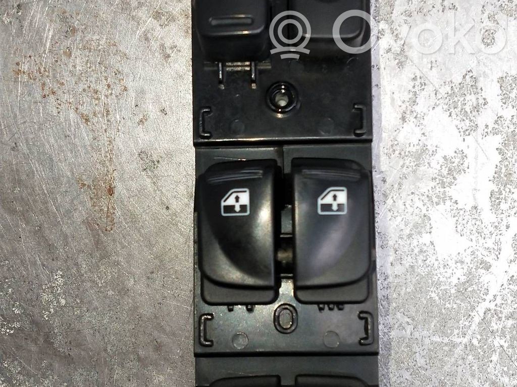 Electric window control switch