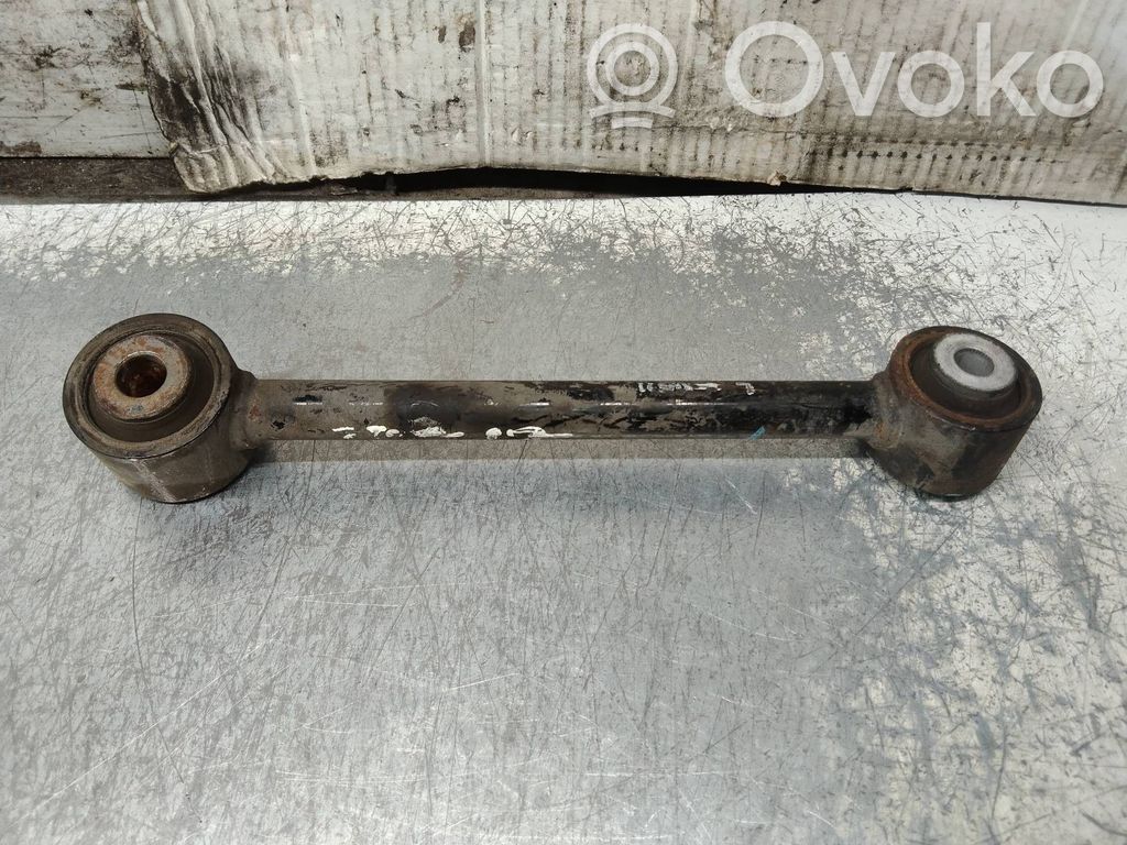 Rear control arm
