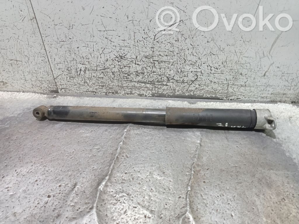 Volvo V40 Takaiskunvaimennin 