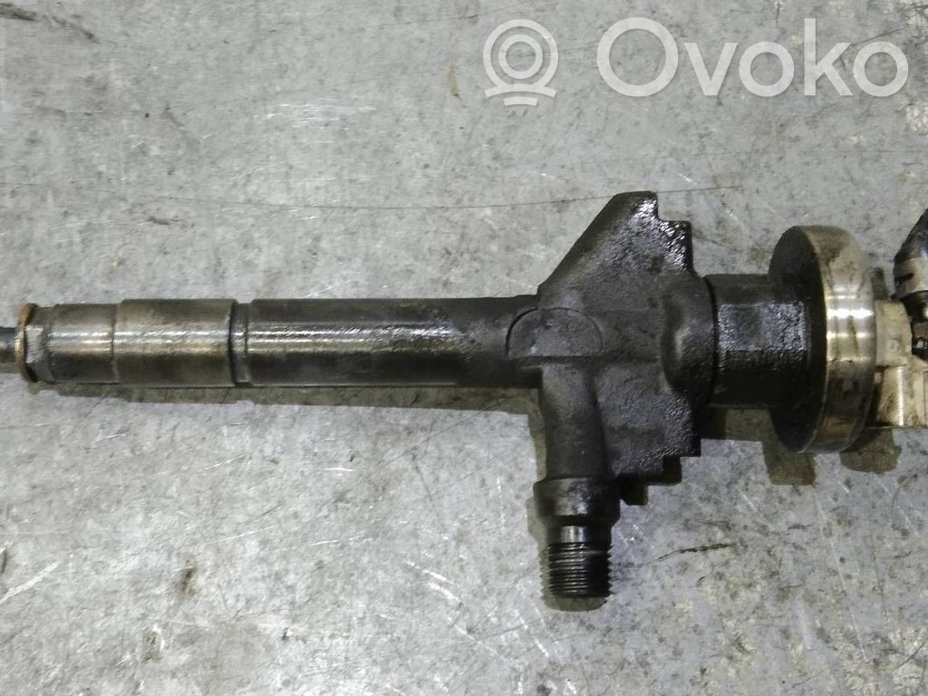 Inyector de combustible   13H50A