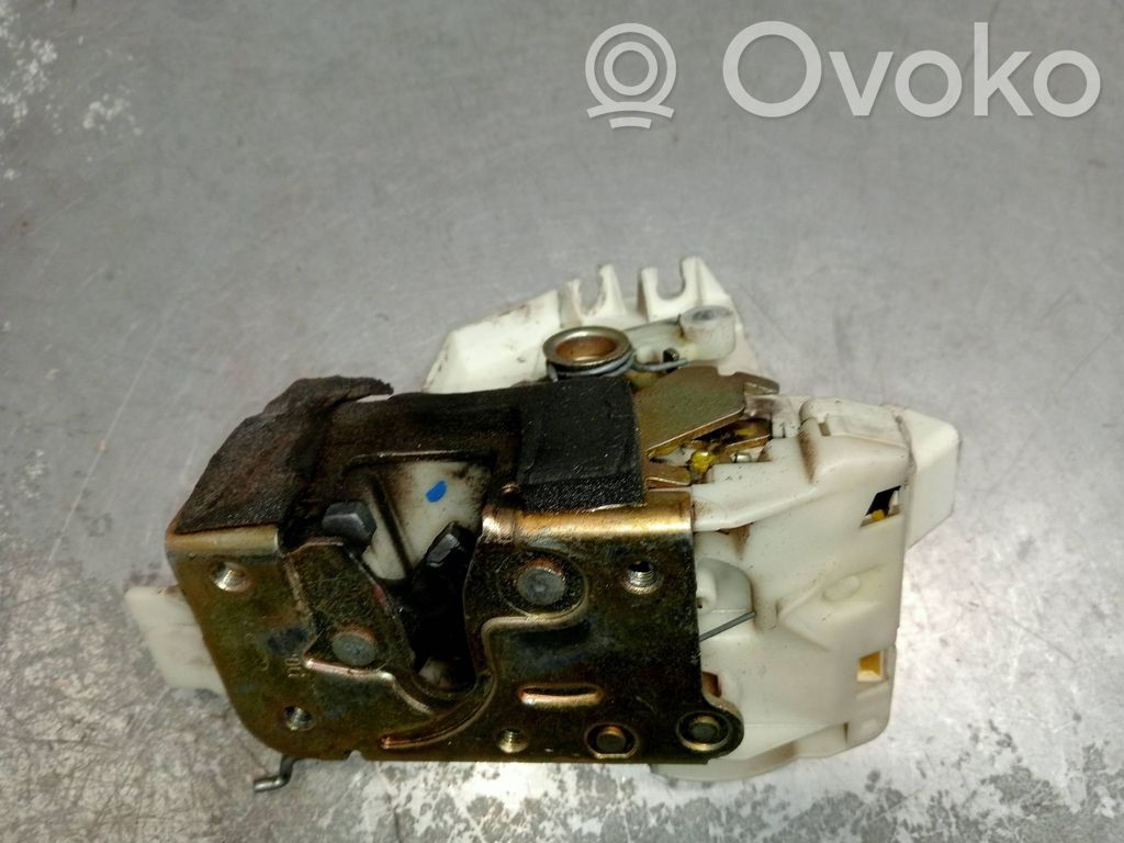 Front door lock motor   3P