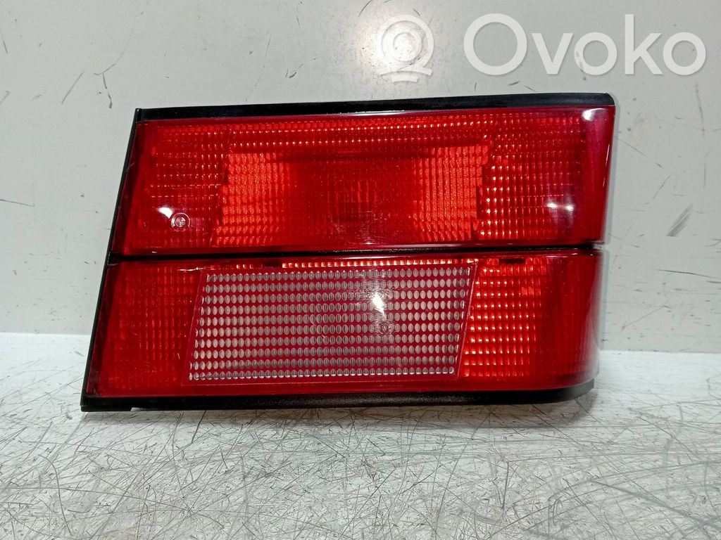 Tailgate rear/tail lights   1384012R